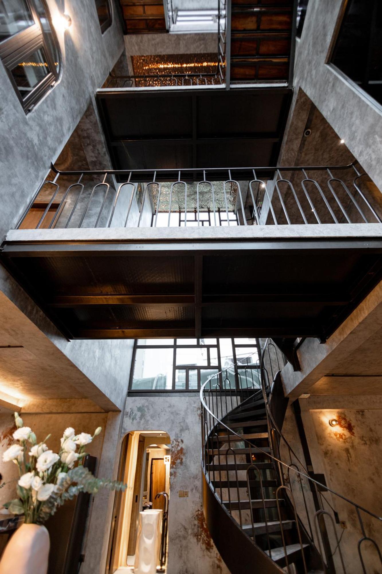Hostel The Common Ho Chi Minh City